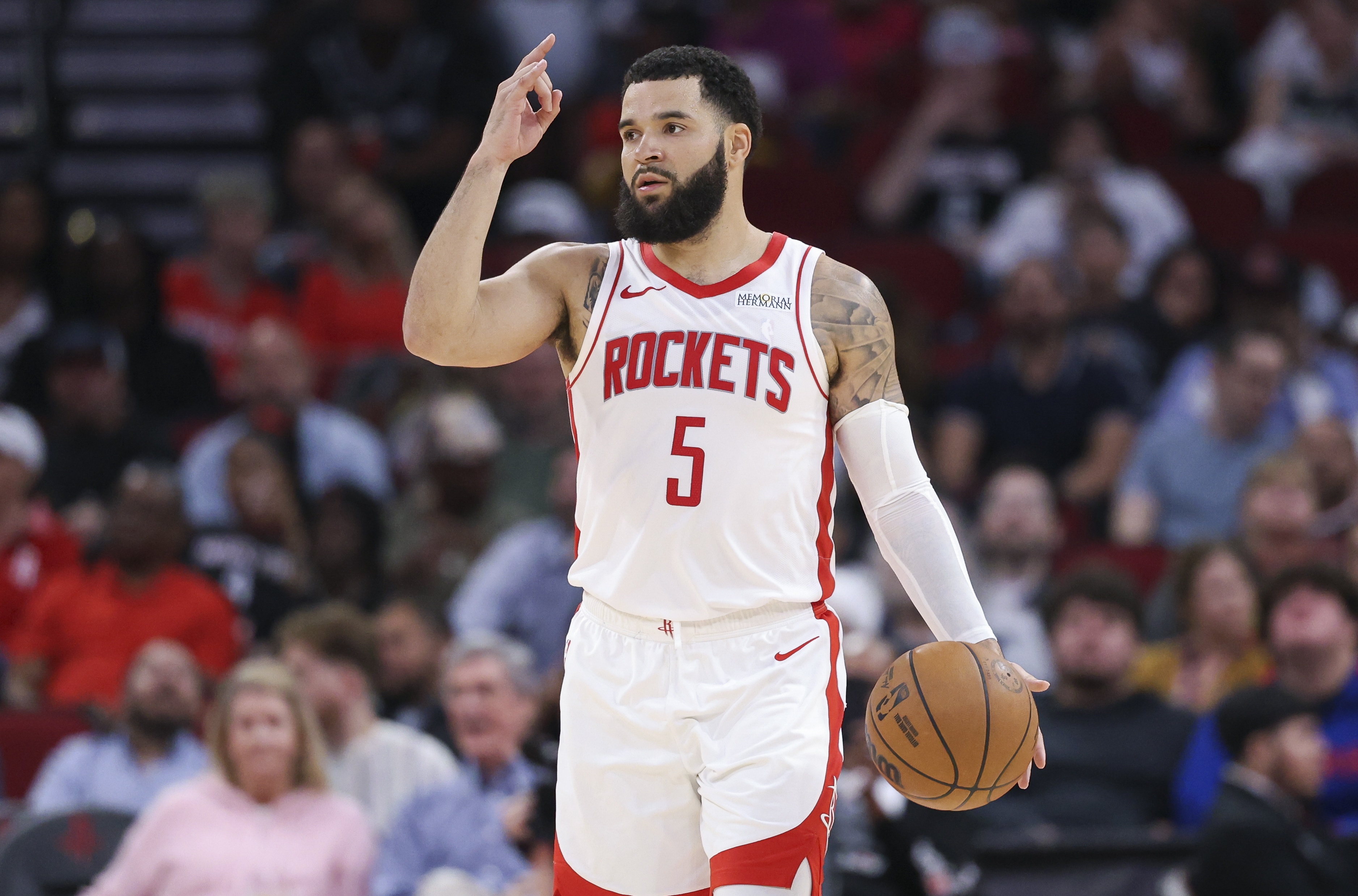 范弗里特:我在比賽第一個(gè)回合就離奇扭傷腳踝 但我咬牙堅(jiān)持